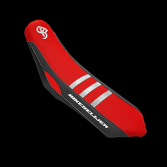Housse de selle BKS rouge à bandes grip argent