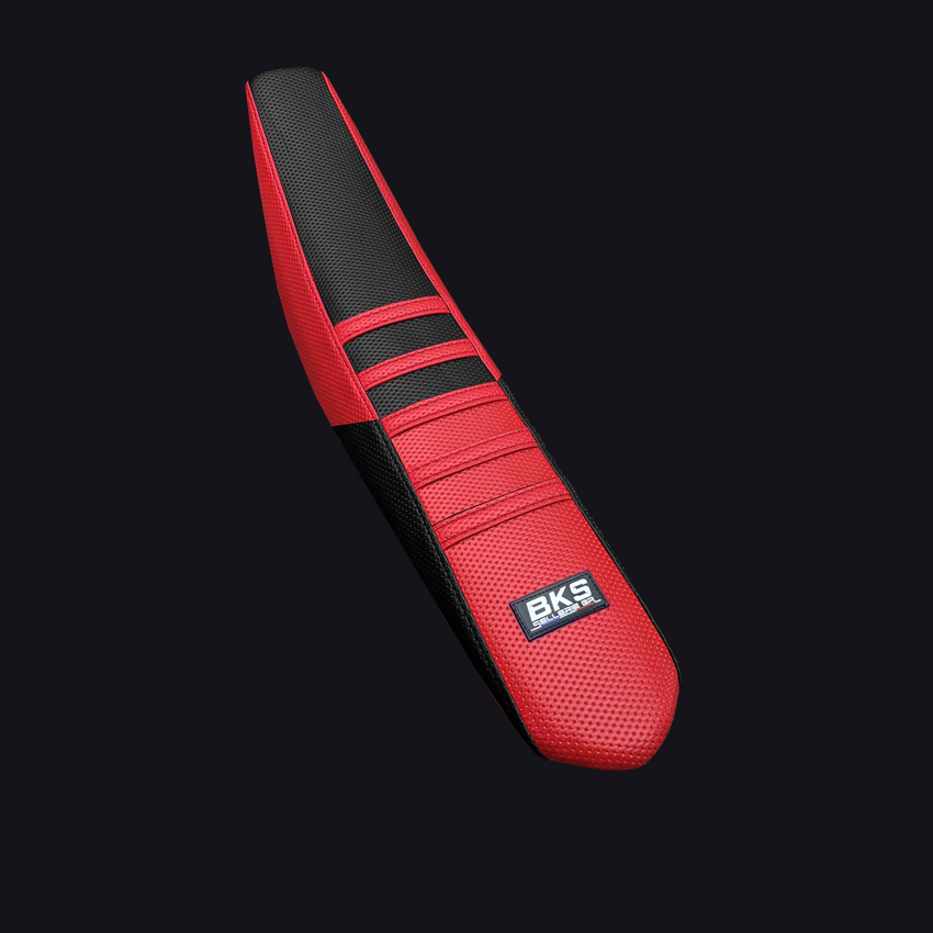 Housse de selle cross Beta — Bi-ton rouge, cousue main par BKS