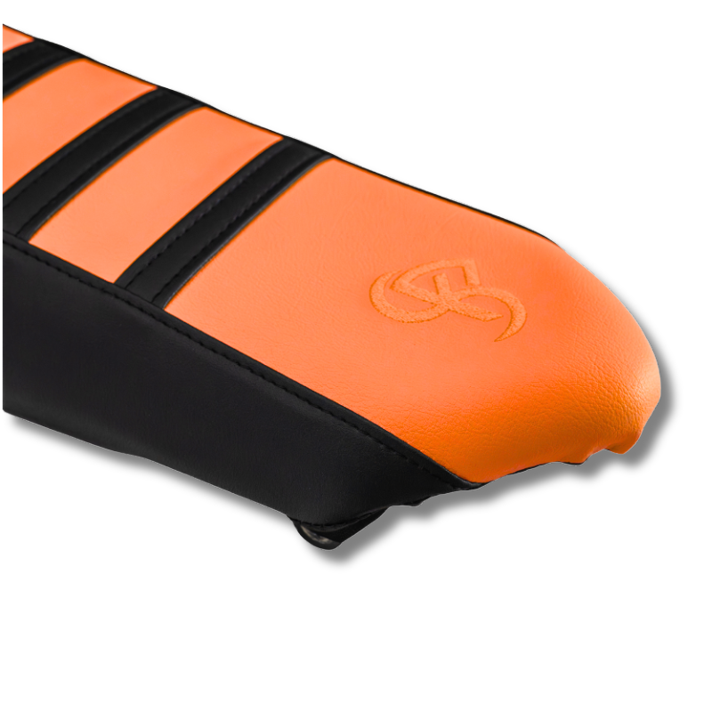 YAMAHA BKS ONE ORANGE — HOUSSE DE SELLE — détail